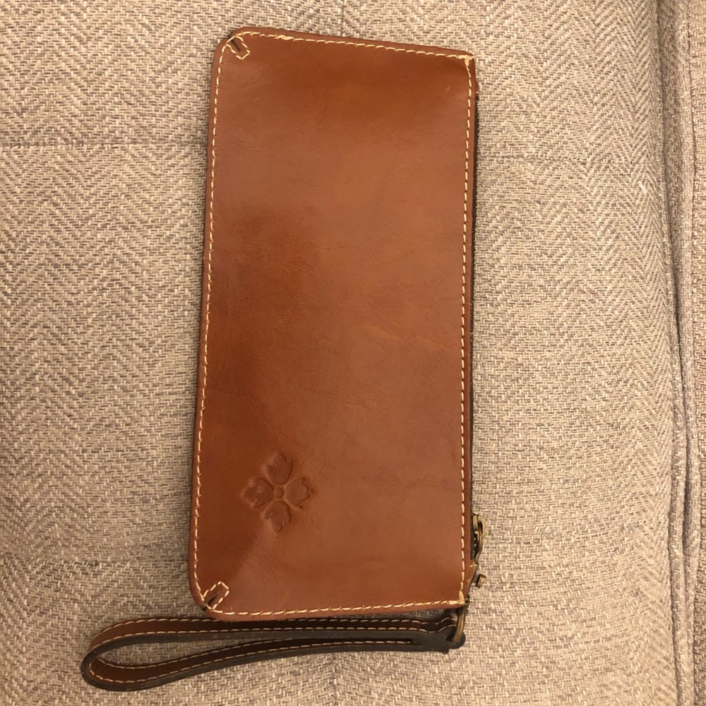Patricia Nash Wristlet
